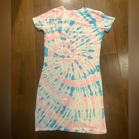 Generation Love Dress - Picture 5 of 5